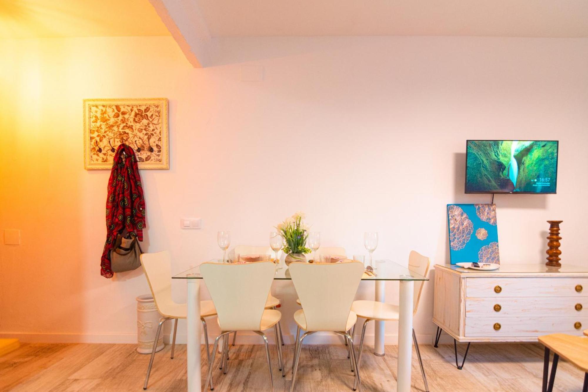 Edomus Playa Y Sol Boutique Apartment Seville Exterior photo